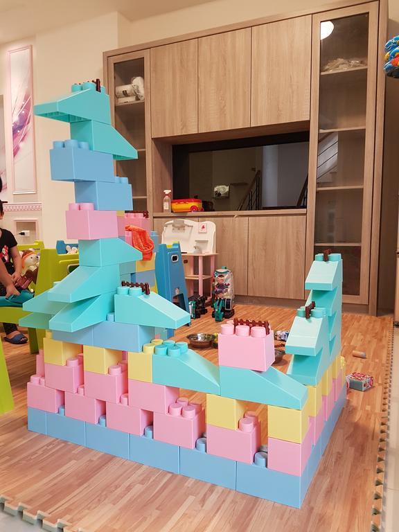 Childlike Innocence Homestay Kota Hualien Bagian luar foto