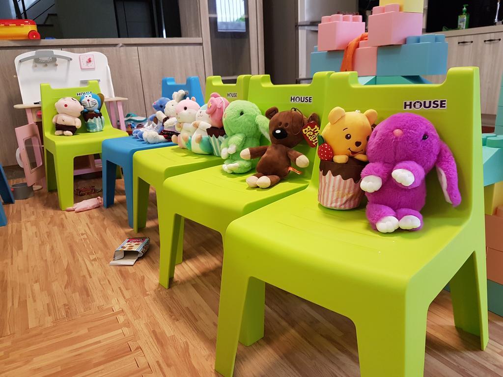 Childlike Innocence Homestay Kota Hualien Bagian luar foto