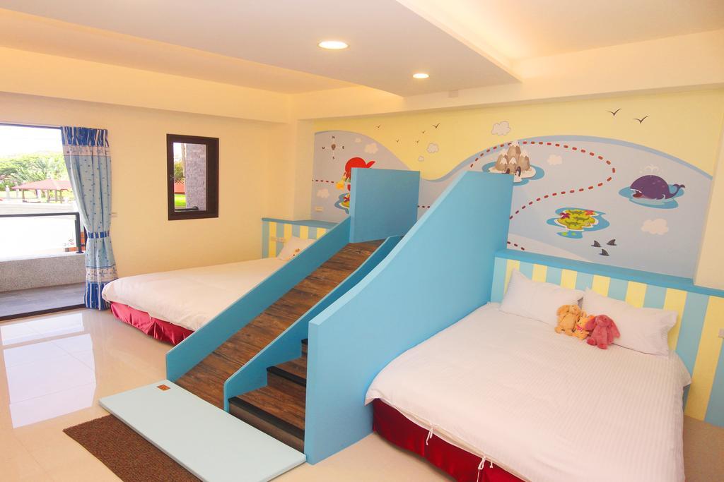Childlike Innocence Homestay Kota Hualien Bagian luar foto