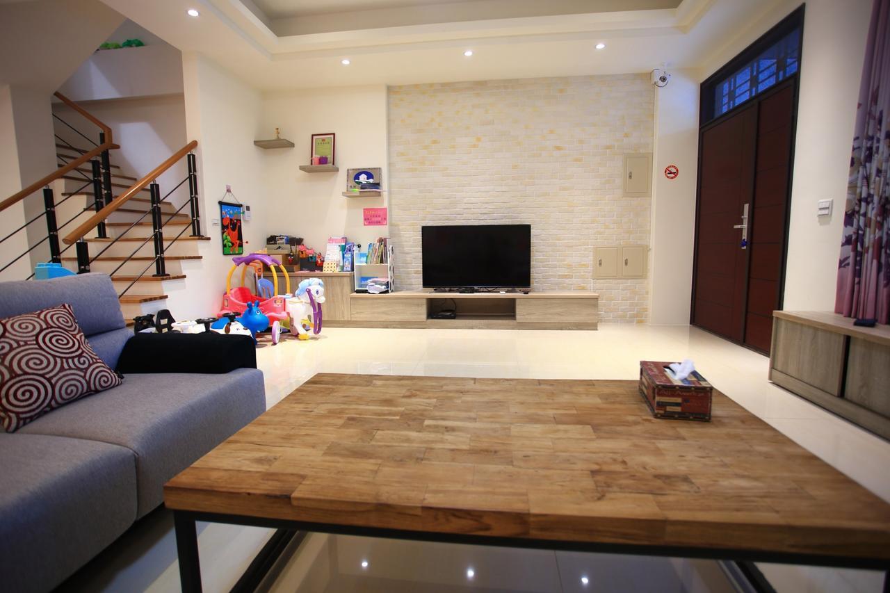 Childlike Innocence Homestay Kota Hualien Bagian luar foto