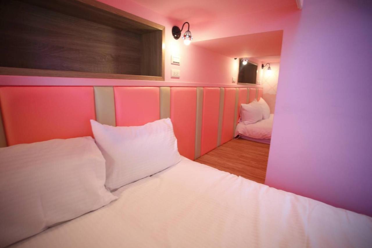 Childlike Innocence Homestay Kota Hualien Bagian luar foto