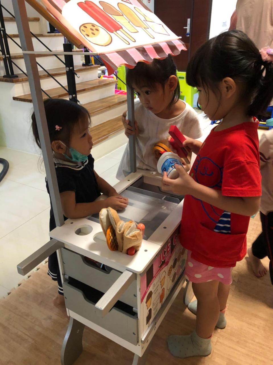 Childlike Innocence Homestay Kota Hualien Bagian luar foto